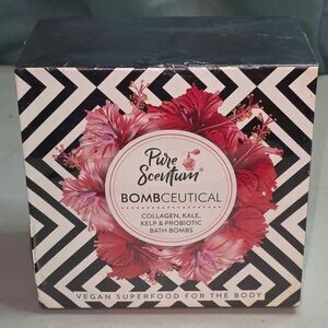 NEW 4 pack jumbo bath bombs